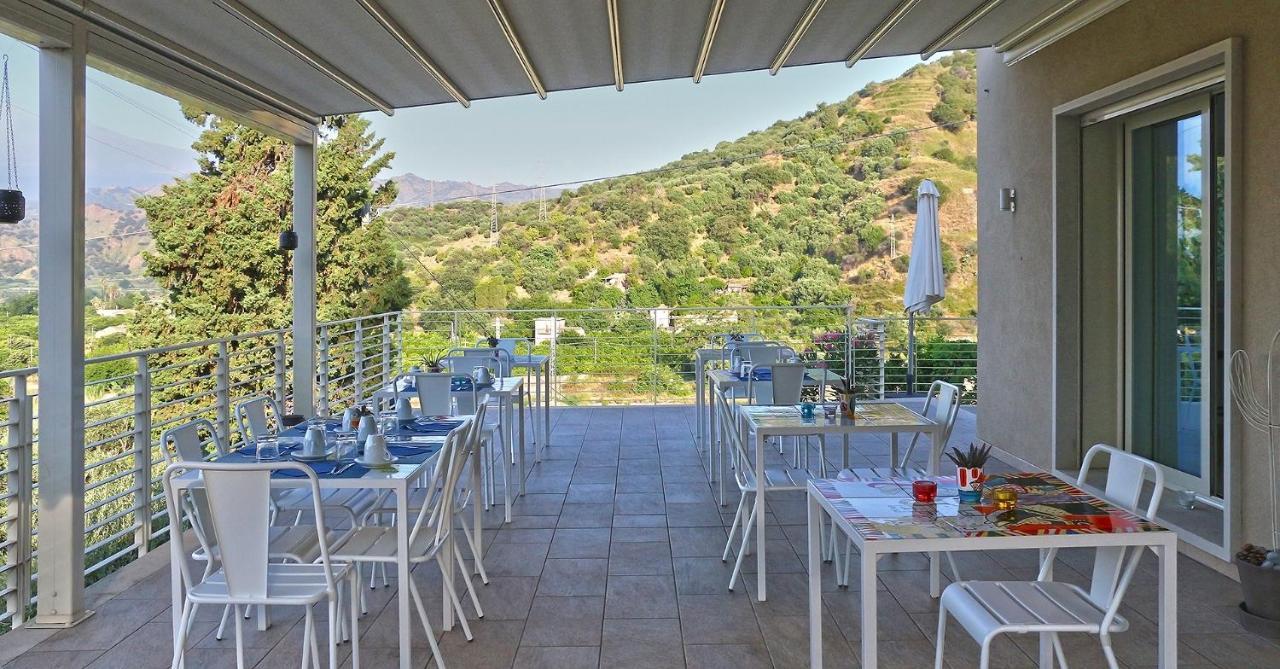 Sike Holiday Home Taormina Exterior photo